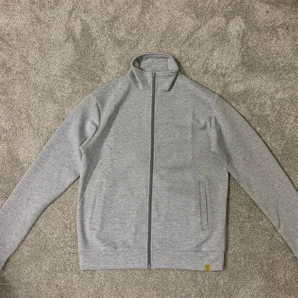 never worn - Picture 1 of 4